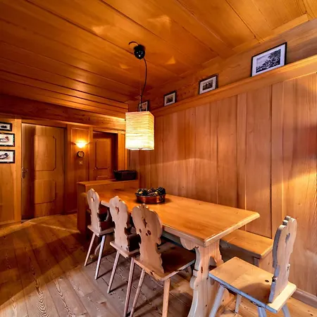 Apartment Alpine Retreat With Pool And Sauna Access *